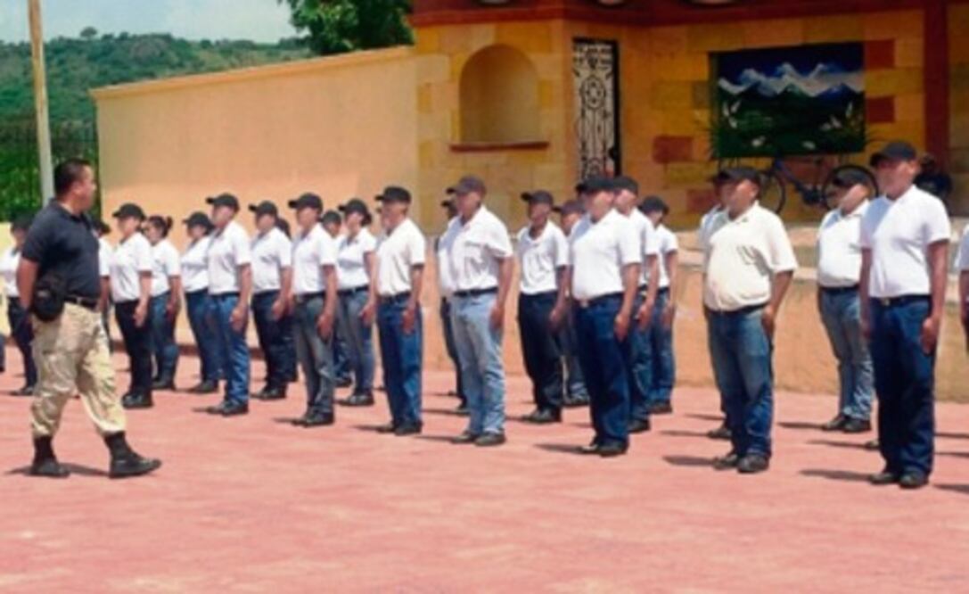 Buscan ingresar a policía de El Marqués