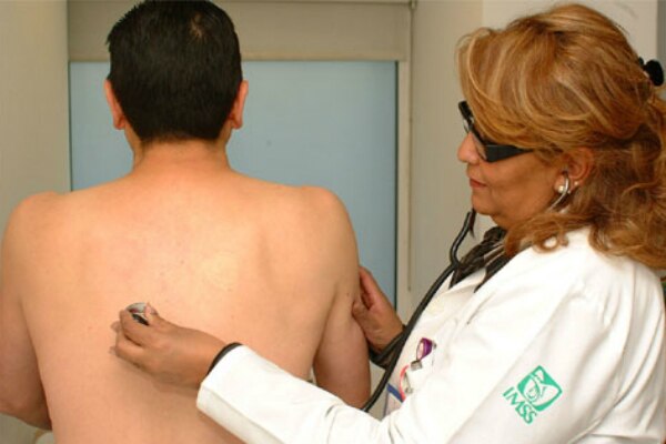 Atiende IMSS 113 infartos en lo que va de 2012