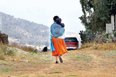 Falta de educación repunta embarazos adolescentes
