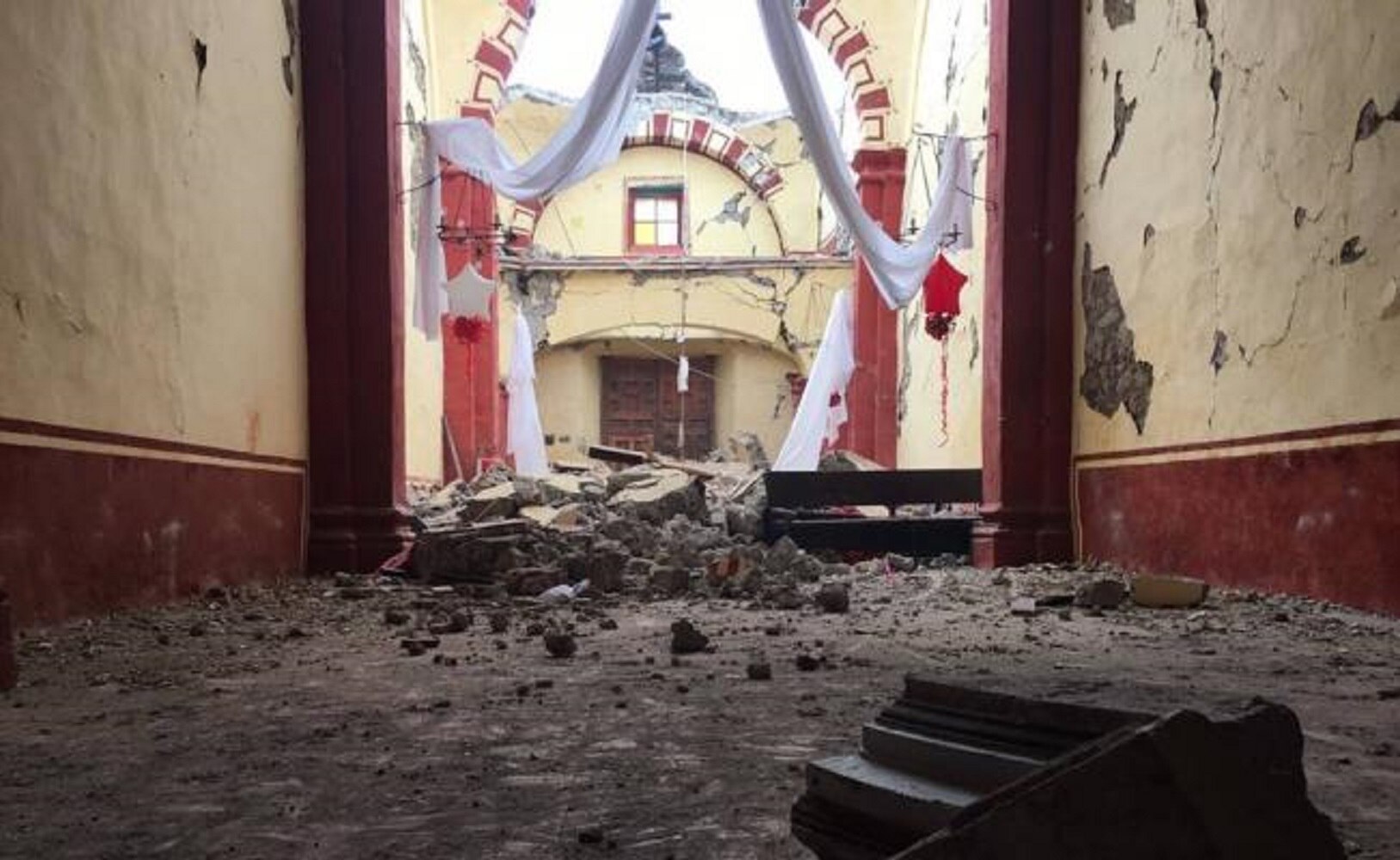 Figura religiosa del siglo XVI se “salva” en sismo