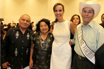 Realizan el Baile del Recuerdo 2012