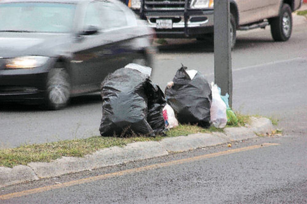 Analizarán denuncias debido a malos olores