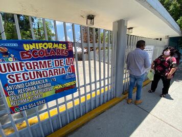 Regreso a las aulas divide opiniones de padres de familia