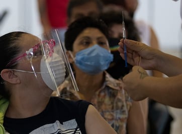 Tercera ola: crece 100% la demanda de pruebas de Covid-19