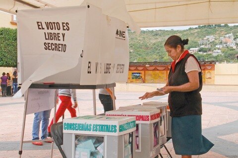 Surgen asistentes del INE afiliados