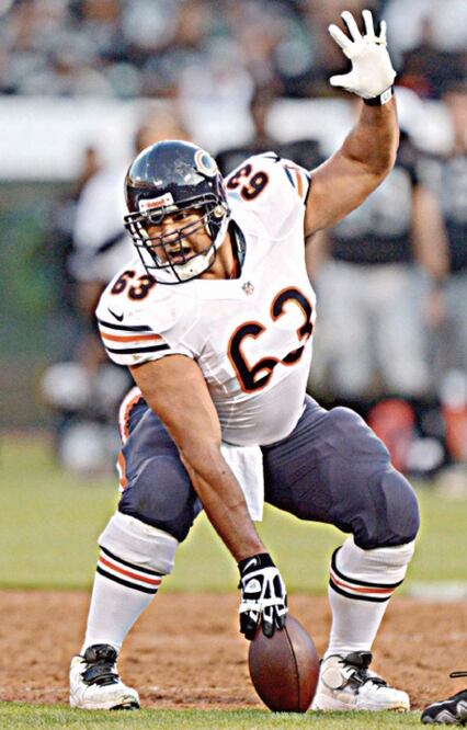 Garza sale de Bears, pero quiere seguir en la NFL