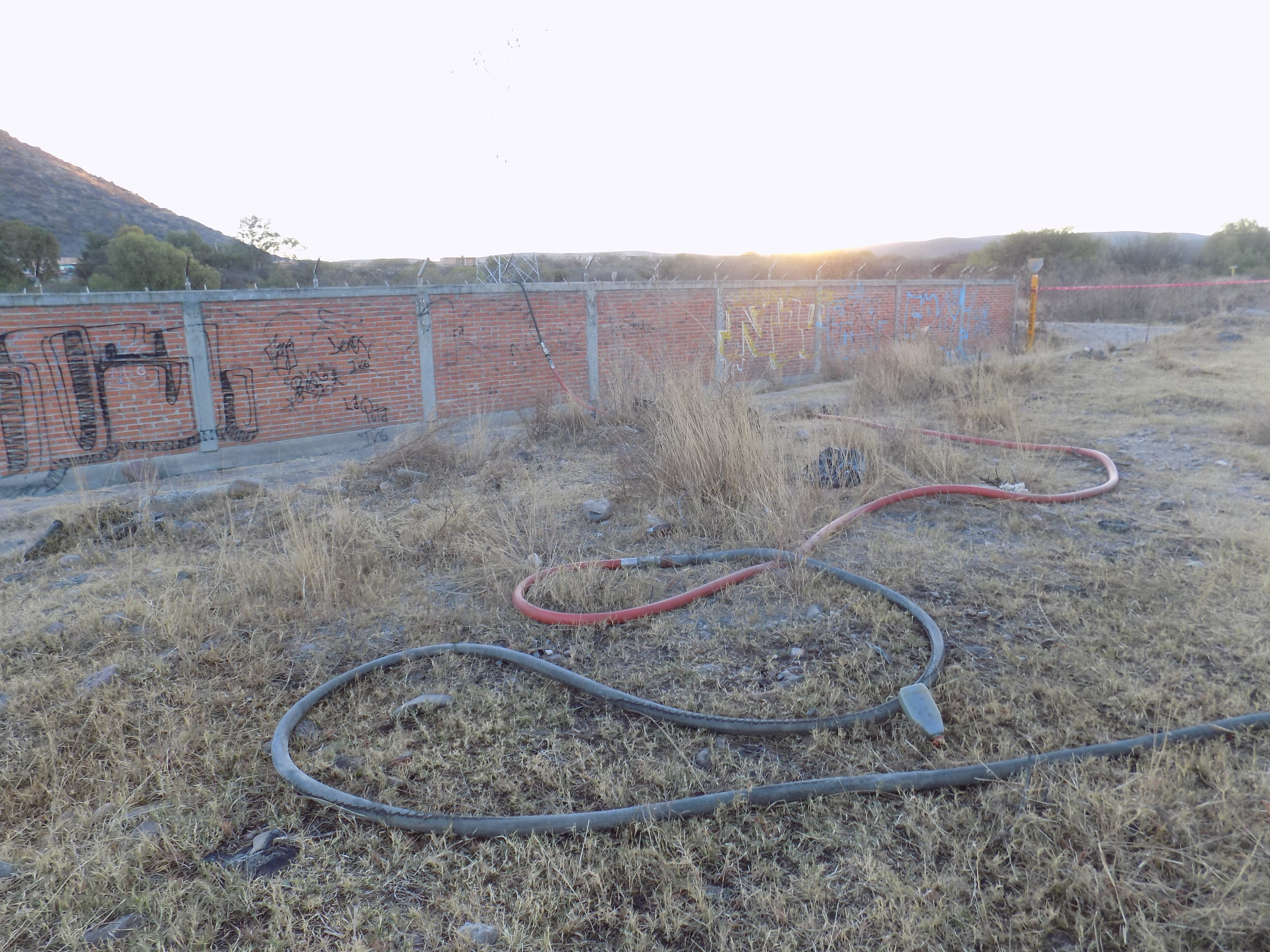 Descubren toma ilegal en instalaciones de Pemex