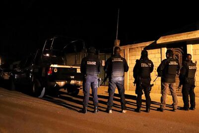 Por venta de droga, catean cinco domicilios