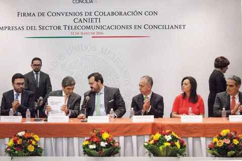 AT&T, con la mayor cifra de reclamos