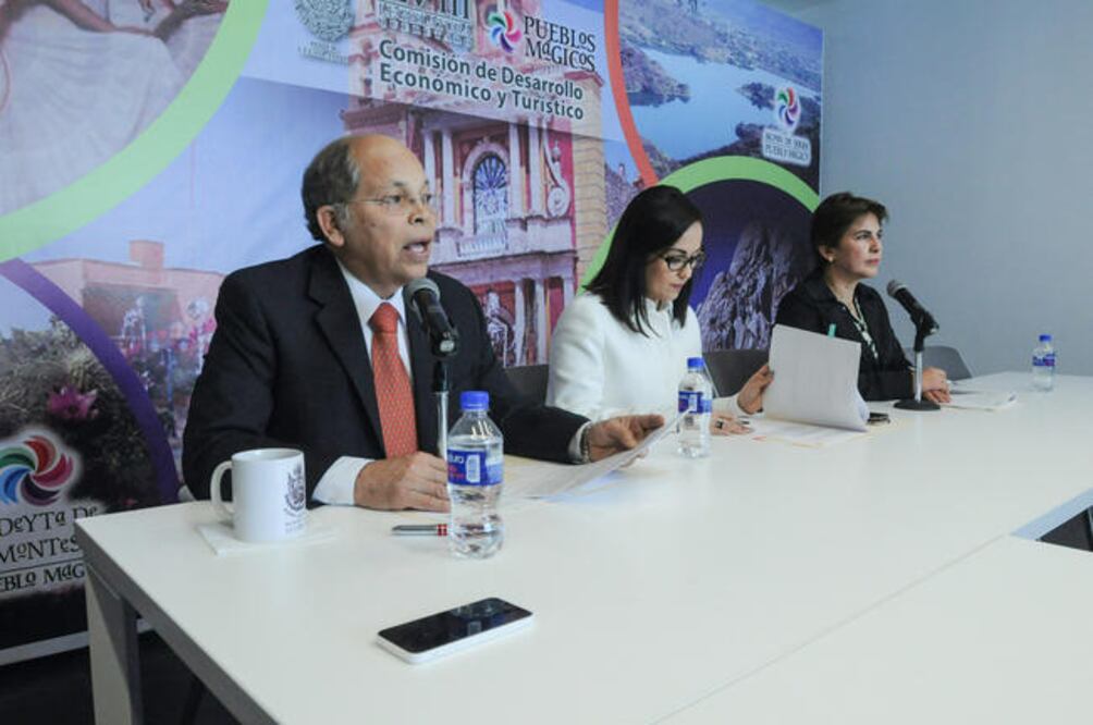 El presidente de la Comisión del Trabajo en el Congreso Local, Jesús Llamas Contreras, aseveró que los 80.04 pesos de salario base es insuficiente (RICARDO LUGO. ELUNIVERSAL)