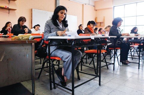 SEP no capacitó a maestros, acusan