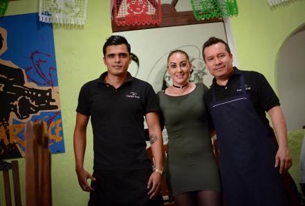 A brindar con “Los Amigos” 