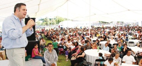 Destacan labor de las mujeres 