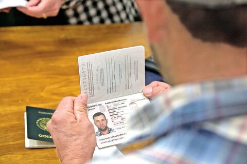 Sigue SRE sin servicio de pasaportes