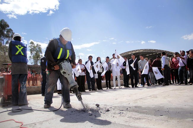 Entre los proyectos del municipio en favor de la UAQ está la construcción de la estancia infantil que tendrá capacidad para atender a 120 niños. (LUIS SÁNCHEZ. EL UNIVERSAL)