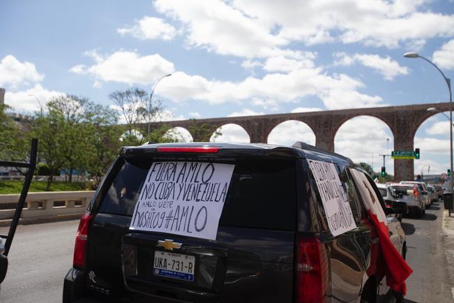 "No somos Cuba ni Venezuela"; vuelven protestas en auto contra el Presidente 