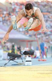 Luis Rivera queda fuera del podio