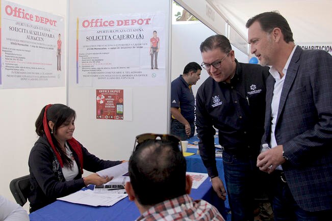 El alcalde Mauricio Kuri González inauguró la Feria del Empleo Corregidora 20 17 (ESPECIAL)