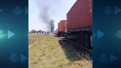 Van 2 días de bloqueos: desafían operativo contra huachicol en Guanajuato