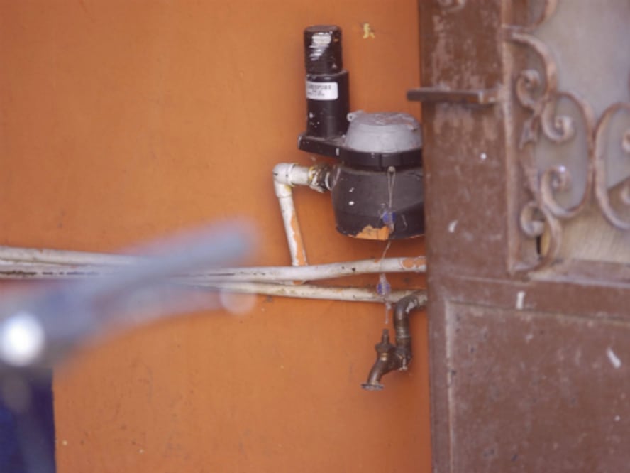 Quitarán macromedidores de agua 