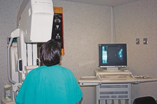 Cáncer de mama, primero en mortalidad, advierten