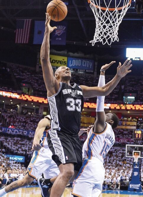 En tiempo extra, Spurs es finalista