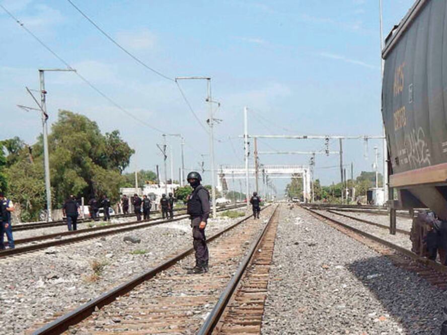 Podría convocarse al Ejército: Rodríguez