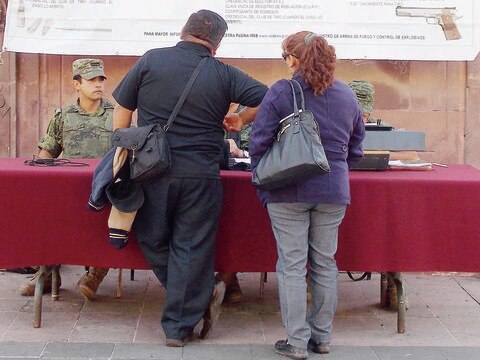 Ejército arranca con el canje de armas en San Juan del Río
