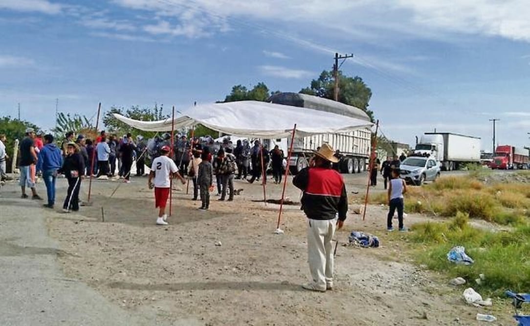 El gobierno estatal aclaró que se detuvo a los manifestantes por los actos ilegales que éstos realizaron. (ARCHIVO EL UNIVERSAL)