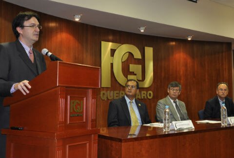 Capacitación en sistema penal 