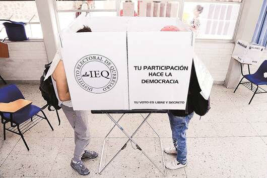 Sin incidentes, elecciones en UAQ