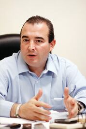 Buscan eliminar a franeleros del CH