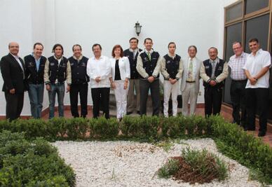 Orgullosos de la estudiantina: rector 