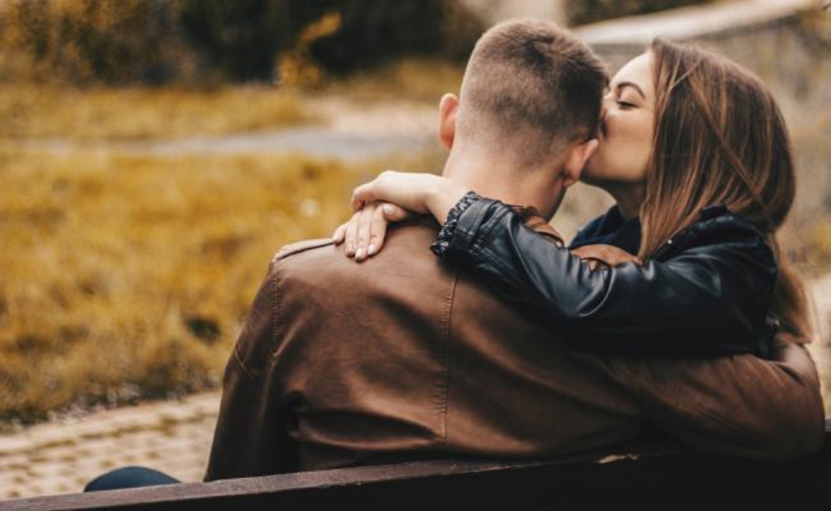 5 lugares donde las muestras de afecto están prohibidas