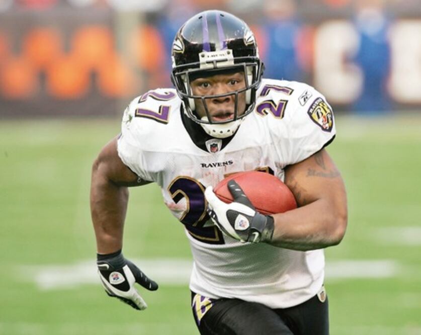 Ray Rice ofrece disculpa a Baltimore, Ravens y fans