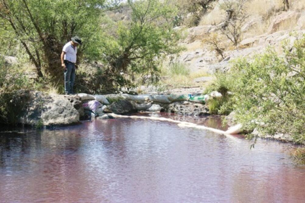 Registran derrame de gasolina 