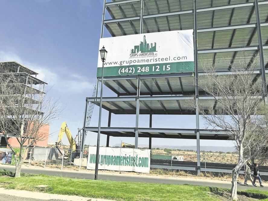 Las personas que funjan como agentes inmobiliarios, sin contar con una licencia, serán acreedores de una multa de entre 50 y 350 veces la Unidad de Medida y Actualización (UMA), la cual llegaría hasta los 28 mil pesos. Foto: DEMIAN CHÁVEZ. EL UNIVERSAL