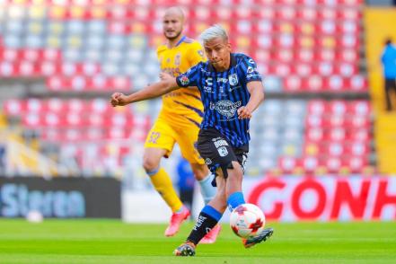 En su regreso al estadio  Corregidora, Gallos pierde ante Tigres 
