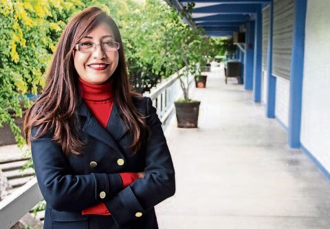 Académica de la UAQ ingresa a la AMC