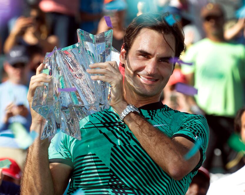 Roger igualó a NOvak Djokovic, quien también tiene cinco títulos aquí. (MARK J. TERRILL. AP)