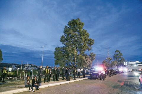 Anuncian 300 policías para Gallos Blancos contra León