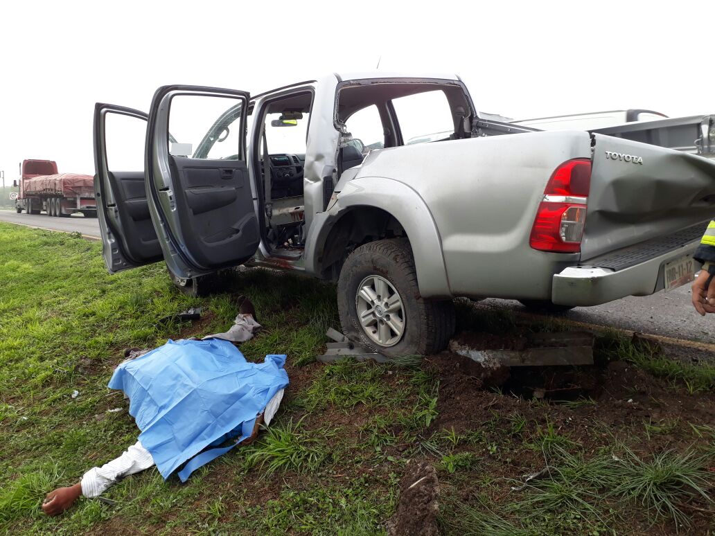 Muere hombre atravesado por una valla de protección