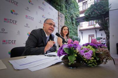 Se reúnen para proteger a la niñez