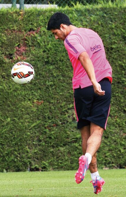 León enfrenta hoy al Barcelona