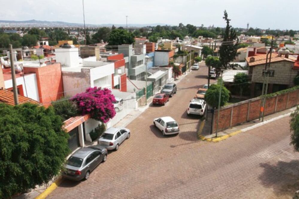 Prevén falta de servicios tras tren