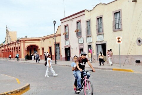 Compró casa con cheques de municipio