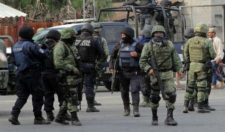 Operativo contra huachicoleros deja 7 muertos en Puebla; 4 son militares