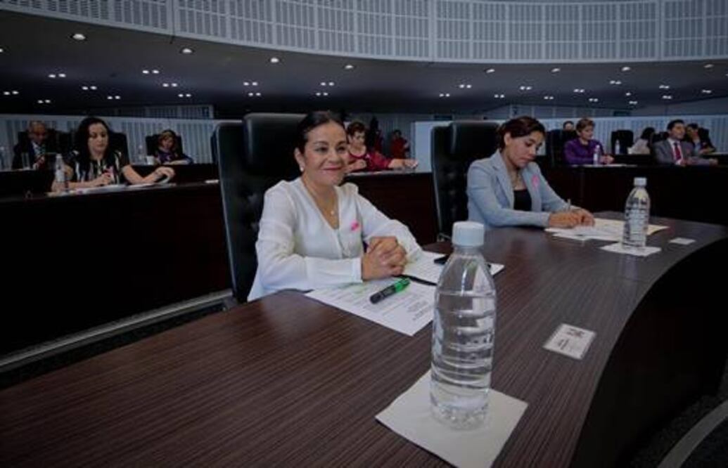 Podría disminuir “dieta” de diputados