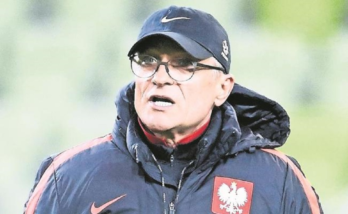 Adam Nawalka, técnico de Polonia, elogia al Tri. (ADAM WARZAWA. EFE)
