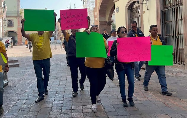 Protestan por despidos en una concesionaria de transporte
